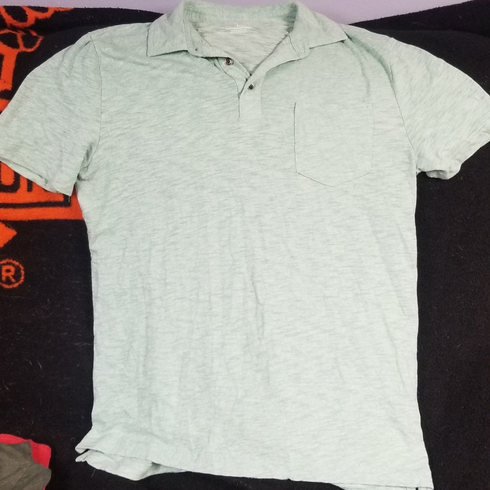 Men's shirt